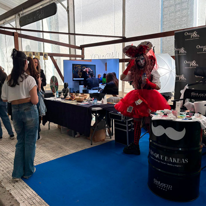 Mocidade e palilleiras en Mos