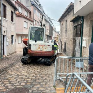 Obras na rúa San Sebastián